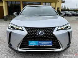 Srebrny (metalik, perła) Używany 2021 Lexus UX SUV | 99 900 zł (Dobra cena)