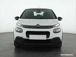 Biały Używany 2018 Citroën C3 PureTech Hatchback | 37 999 zł (Uczciwa cena)