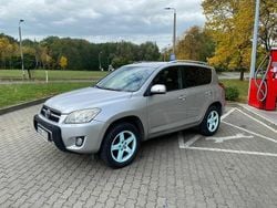 Srebrny Używany 2009 Toyota RAV4 SUV | 18 900 zł (Uczciwa cena)
