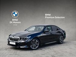 Czarny szafir metalizowany Używany 2025 BMW 520 Comfort Edition Sedan/Limuzyna | 274 900 zł (Uczciwa cena)