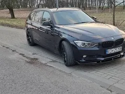 Granatowy Używany 2012 BMW 320 Comfort Edition Kombi | 33 000 zł (Super Cena)