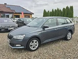 Szary (metalik) Używany 2019 Skoda Fabia Ambition Kombi | 37 900 zł (Uczciwa cena)