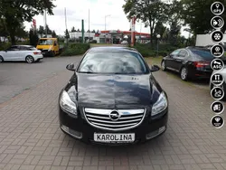 Czarny Używany 2011 Opel Insignia Sedan/Limuzyna | 25 900 zł (Dobra cena)