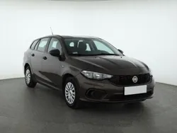 Brązowy Używany 2018 Fiat Tipo Kombi | 38 499 zł (Dobra cena)