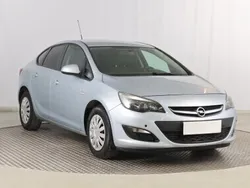 Niebieski Używany 2016 Opel Astra Sedan/Limuzyna | 26 499 zł (Dobra cena)