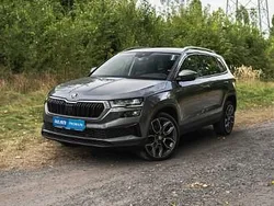 Szary Używany 2022 Skoda Karoq SUV | 112 999 zł (Uczciwa cena)