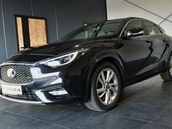 Czarny (metalik, perła) Używany 2017 Infiniti Q30 Hatchback | 59 800 zł