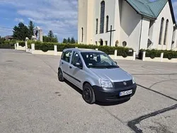 Srebrny Używany 2010 Fiat Panda Hatchback | 8200 zł (Uczciwa cena)