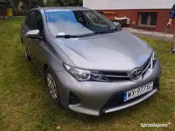 Szary Używany 2014 Toyota Auris Hatchback | 31 000 zł (Uczciwa cena)