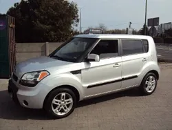 Srebrny Używany 2011 Kia Soul SUV | 27 600 zł