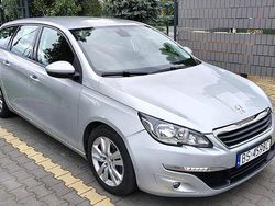 Srebrny Używany 2017 Peugeot 308 Minivan | 26 000 zł (Dobra cena)