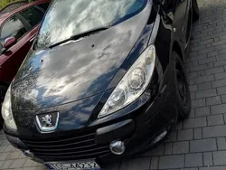 Czarny Używany 2005 Peugeot 307 Hatchback | 5050 zł (Uczciwa cena)