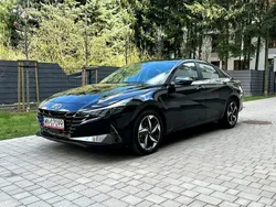 Czarny Używany 2021 Hyundai Elantra Sedan/Limuzyna | 89 800 zł (Uczciwa cena)