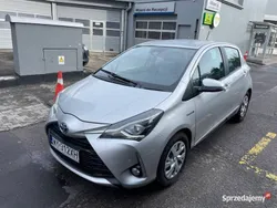 Srebrny Używany 2020 Toyota Yaris Hybrid Hatchback | 63 000 zł (Dobra cena)