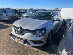 Szary Używany 2016 Renault Mégane IV Kombi | 32 700 zł