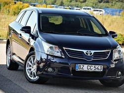 Niebieski ciemny (metalik, perła) Używany 2010 Toyota Avensis Kombi | 16 900 zł (Dobra cena)