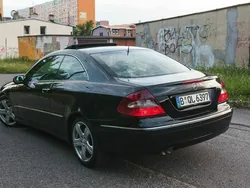 Czarny Używany 2006 Mercedes CLK320 Coupe | 15 900 zł