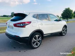 Biały Używany 2018 Nissan Qashqai SUV | 65 900 zł (Dość drogi)