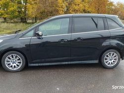 Czarny Używany 2012 Ford Grand C-Max Minivan | 14 900 zł (Uczciwa cena)