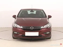 Bordowy Używany 2018 Opel Astra Hatchback | 46 999 zł (Uczciwa cena)