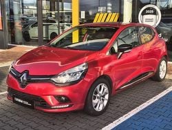 Czerwony Używany 2017 Renault Clio IV LIMITED Hatchback | 34 900 zł (Dość drogi)