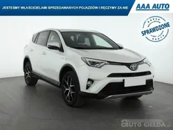 Biały Używany 2016 Toyota RAV4 SUV | 92 999 zł (Uczciwa cena)