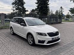 Biały (metalik) Używany 2015 Skoda Octavia Kombi | 60 900 zł (Uczciwa cena)