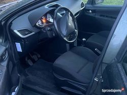 Szary Używany 2009 Peugeot 207 Kombi | 14 300 zł (Dość drogi)