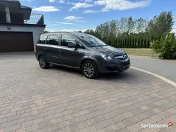 Szary Używany 2011 Opel Zafira Minivan | 19 800 zł (Uczciwa cena)