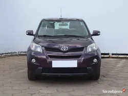 Fioletowy Używany 2009 Toyota Urban Cruiser SUV | 19 499 zł