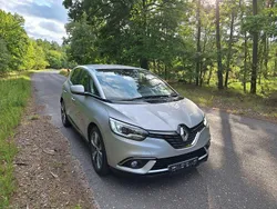 Srebrny Używany 2018 Renault Scénic IV Minivan | 58 500 zł (Uczciwa cena)