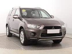Brązowy Używany 2010 Mitsubishi Outlander SUV | 22 999 zł (Uczciwa cena)