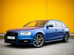 Niebieski Używany 2015 Audi A4 Kombi | 45 900 zł (Uczciwa cena)