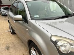 Srebrny Używany 2009 Renault Koleos SUV | 12 000 zł (Uczciwa cena)
