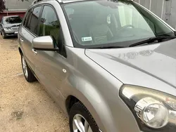 Srebrny Używany 2009 Renault Koleos SUV | 14 500 zł (Dość drogi)