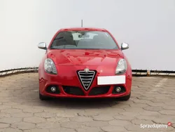 Czerwony Używany 2015 Alfa Romeo Giulietta Hatchback | 31 499 zł