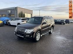 Brązowy (metalik) Używany 2018 Mitsubishi Pajero SUV | 69 900 zł