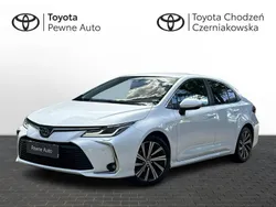 Biały Używany 2022 Toyota Corolla Comfort Sedan/Limuzyna | 89 900 zł (Uczciwa cena)