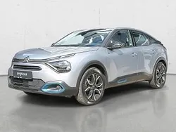 Srebrny Używany 2022 Citroën e-C4 Feel | 75 900 zł