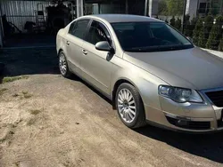 Złoty Używany 2008 VW Passat Sedan/Limuzyna | 9700 zł (Super Cena)
