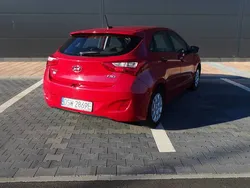 Czerwony Używany 2013 Hyundai i30 Hatchback | 28 999 zł