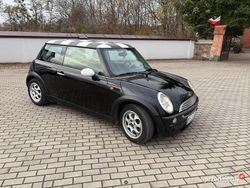 Czarny Używany 2002 Mini Cooper Hatchback | 4900 zł (Dobra cena)