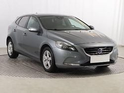Szary Używany 2016 Volvo V40 Kombi | 42 999 zł (Uczciwa cena)