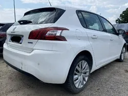 Biały Używany 2015 Peugeot 308 Sedan/Limuzyna | 15 900 zł