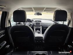 Szary Używany 2017 Jaguar F-Pace SUV | 49 900 zł
