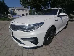 Biały Używany 2018 Kia Optima Kombi | 47 900 zł (Uczciwa cena)
