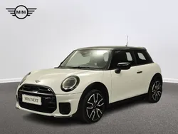 Nanuq white metalizowany Używany 2024 Mini Cooper S Hatchback | 160 900 zł