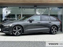 Szary Używany 2023 Volvo V60 Kombi | 177 000 zł