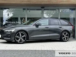 Szary Używany 2023 Volvo V60 Kombi | 177 000 zł (Dość drogi)