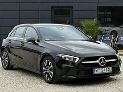 Czarny Używany 2020 Mercedes A180 Style Hatchback | 95 800 zł (Uczciwa cena)